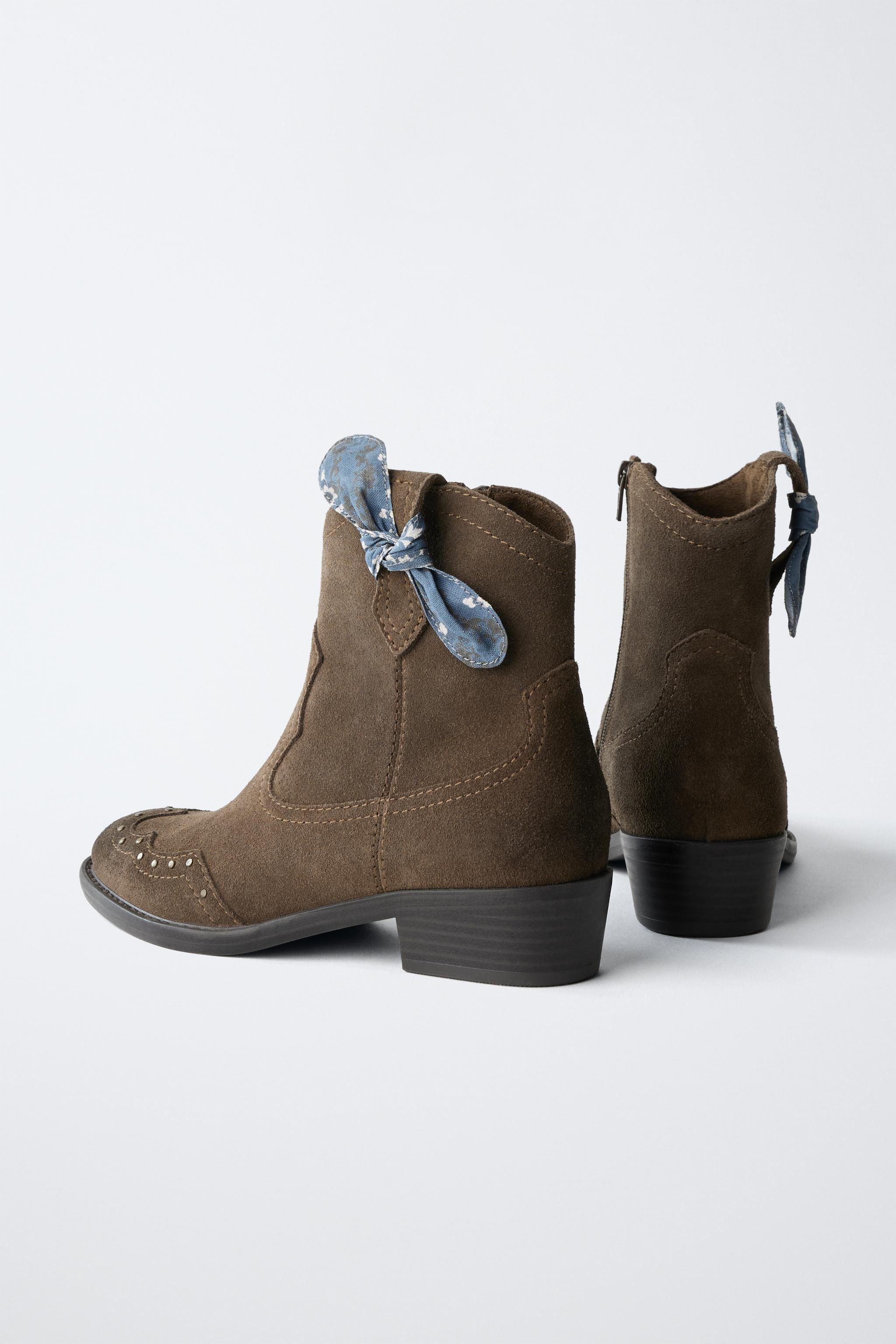 LEATHER STUDDED BANDANA ANKLE BOOTS